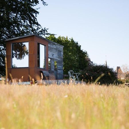 Вилла La Tiny Du Parc : Saint Symphorien Des Monts Ernee Экстерьер фото